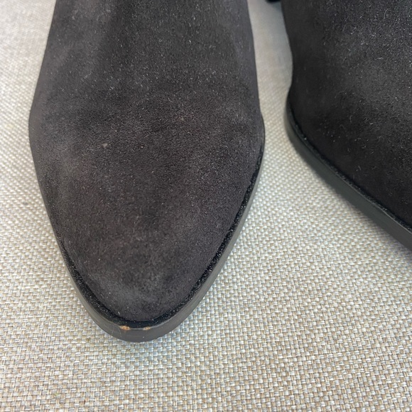 H&M faux suede booties. Size 8.5 - Picture 8 of 8